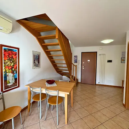Stella Marina Apartment *