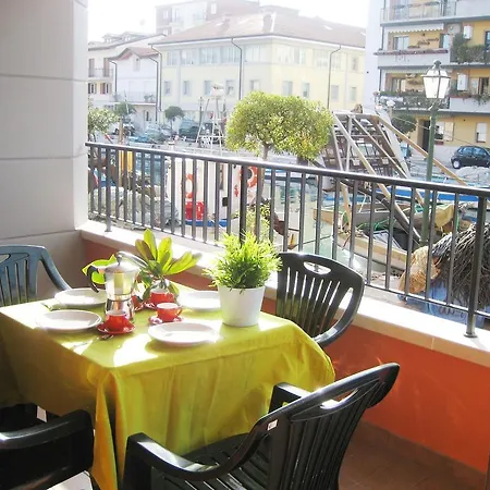 Stella Marina Lägenhet *